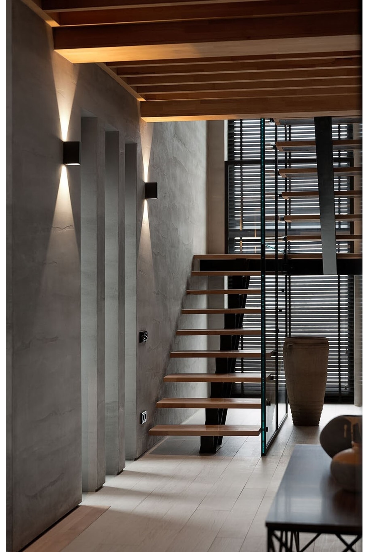 Teknoloji Elektrik Çift Yönlü Dekoratif Aplik (beyaz)