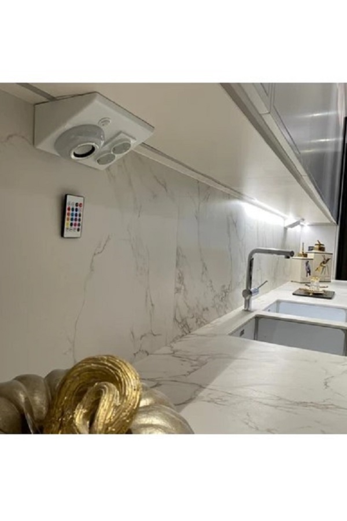 Teknoloji Elektrik Dolap Ve Tezgah Altı Bluetooth Müzik Çalar Prizmatik Venüs Kablolu 2 Metre